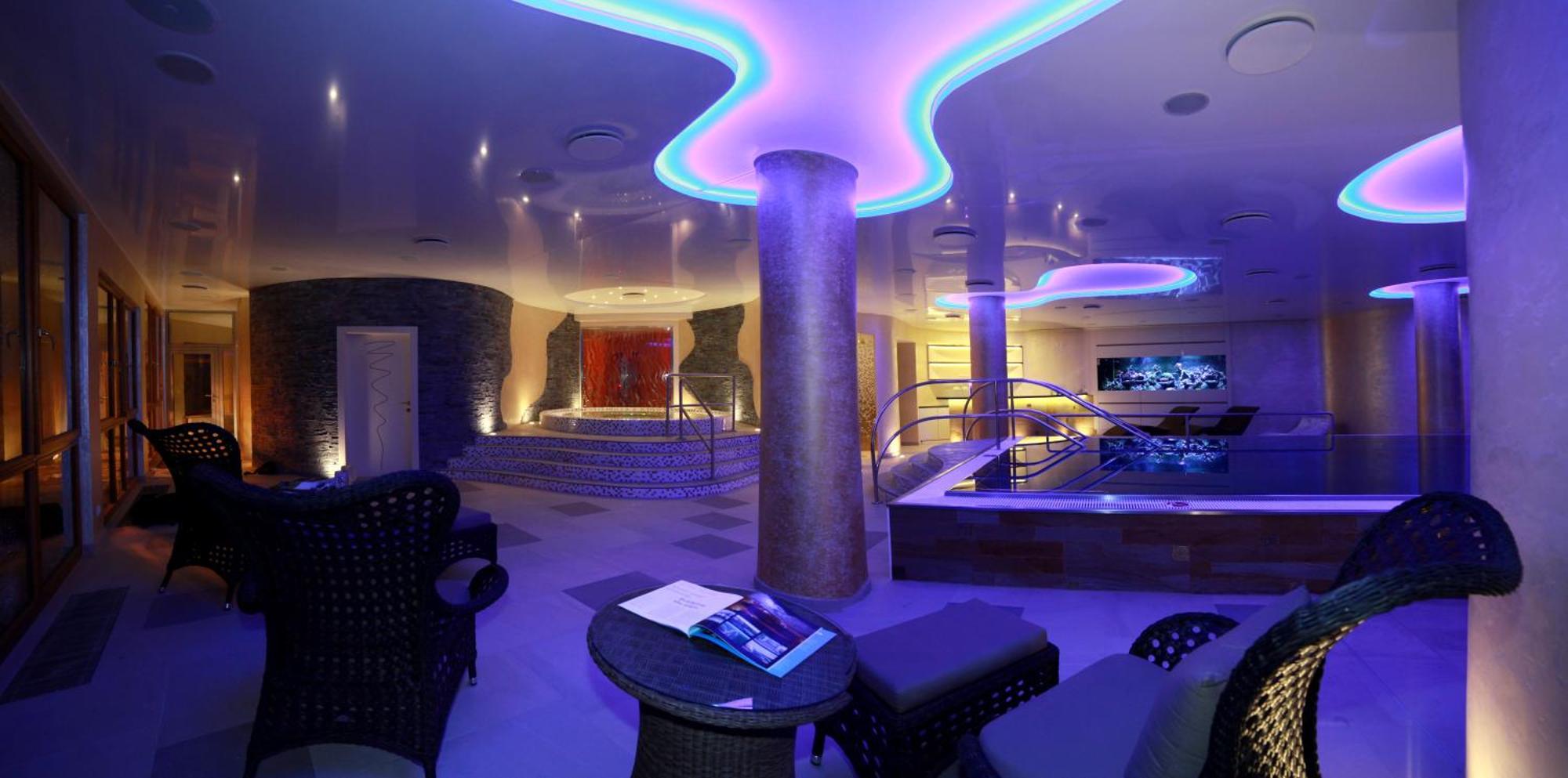 Boutique Hotel Ambiente ****+ Karlowe Wary Zewnętrze zdjęcie
