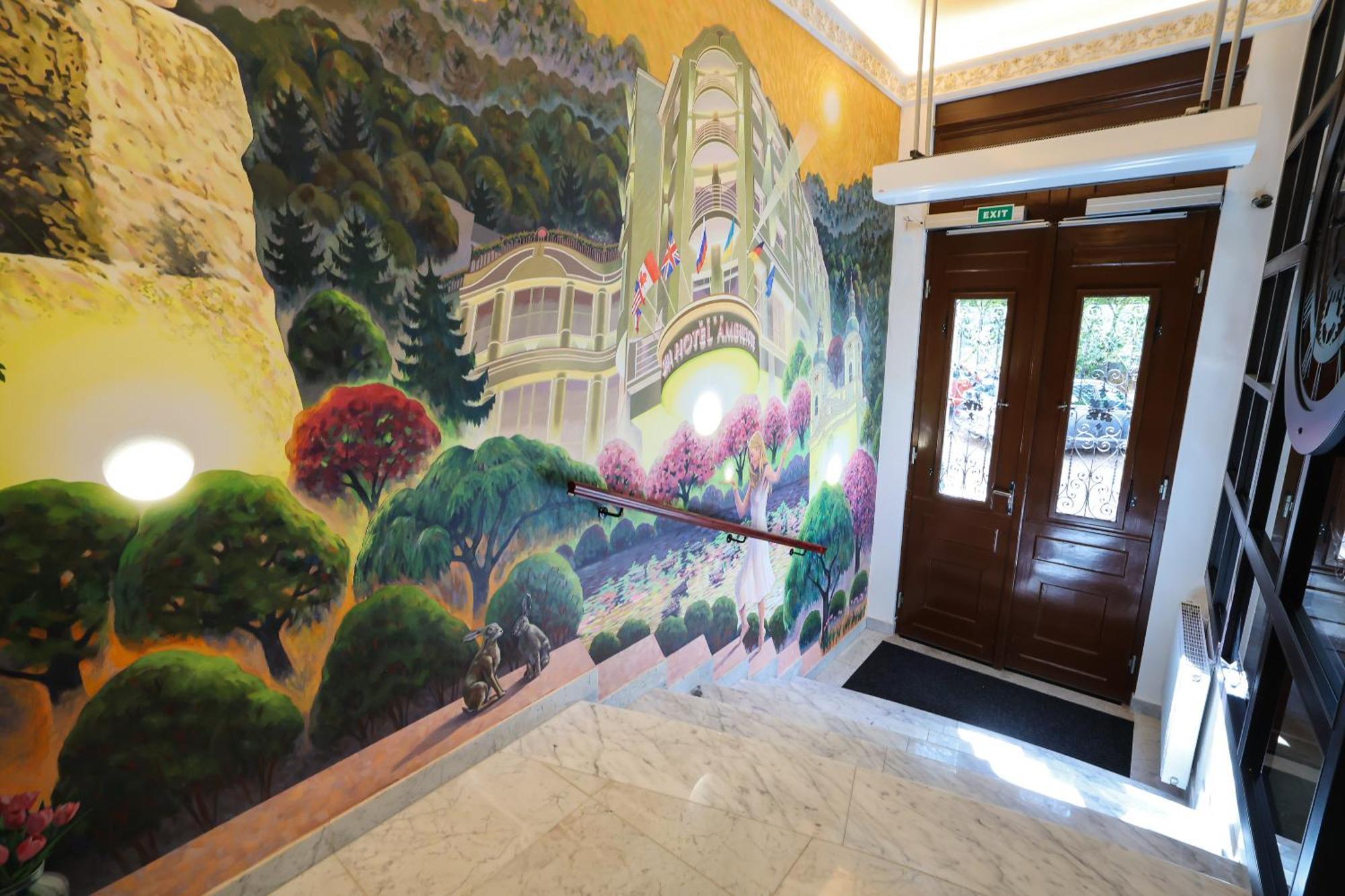 Boutique Hotel Ambiente ****+ Karlowe Wary Zewnętrze zdjęcie