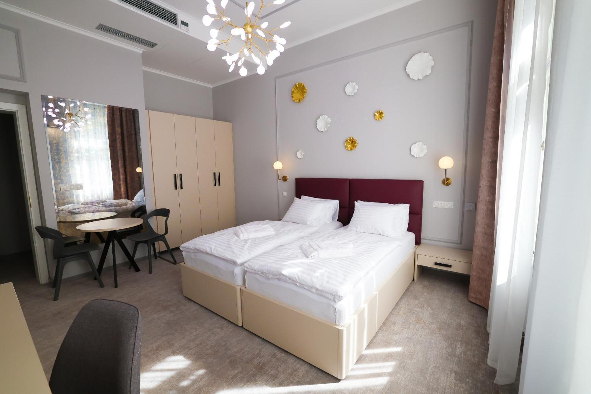 Boutique Hotel Ambiente ****+ Karlowe Wary Zewnętrze zdjęcie