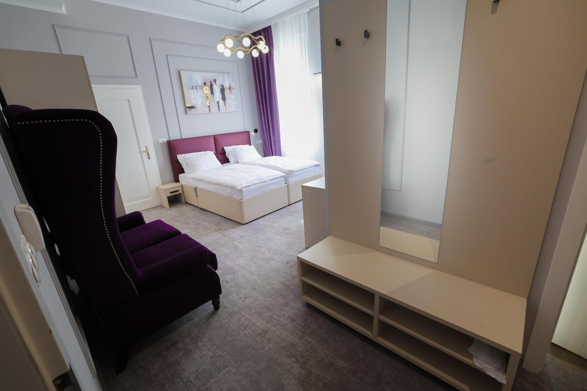 Boutique Hotel Ambiente ****+ Karlowe Wary Zewnętrze zdjęcie